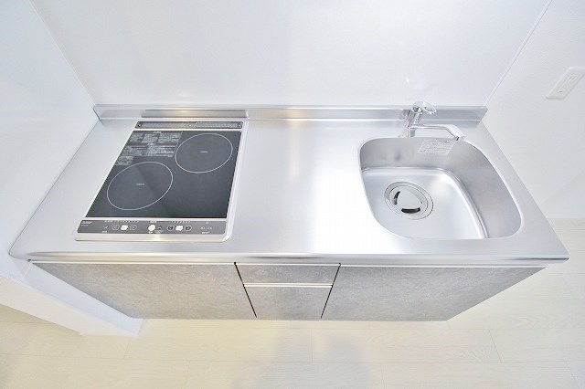 F asecia scelto システムキッチン
