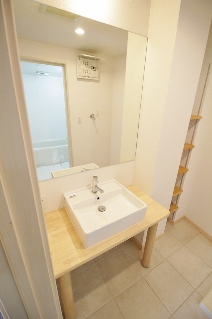 イブニングテラス 洗面所
