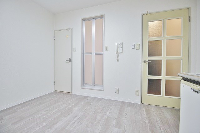 アレマーナ北加賀屋 リビング